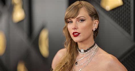 taylor swiftnude|Billboard apologizes to Taylor Swift after using clip of her nude。